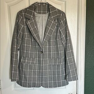 Classic Checkered Woman’s Blazer